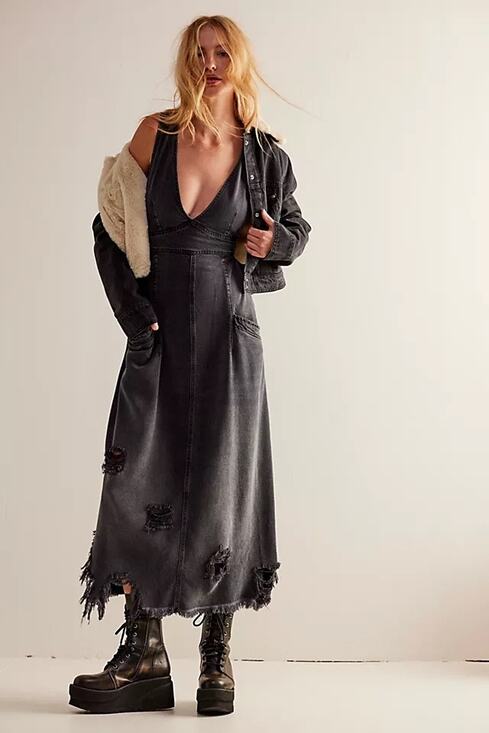 We The Free Dresses & Skirts - Free People We The Free Wonderland Maxi Dress Black Denim Distressed Size Small